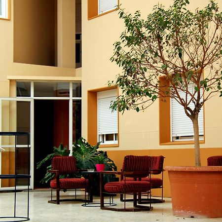 Ahc Hoteles Caces Zařízení fotografie